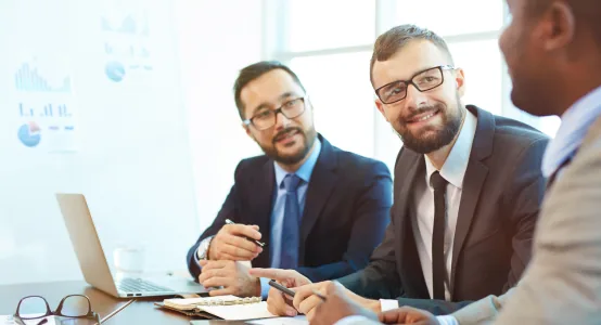 Какой курс обучения следует выбрать для поддержки изменений?
